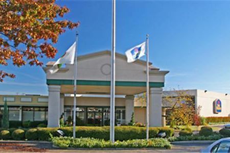 Best Western Dyersburg Inn Екстериор снимка